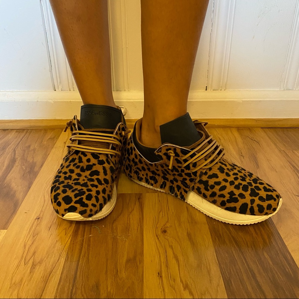 Esseutesse fringe sneakers